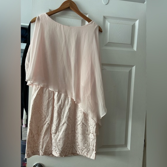 Laura dress - Picture 1 of 4